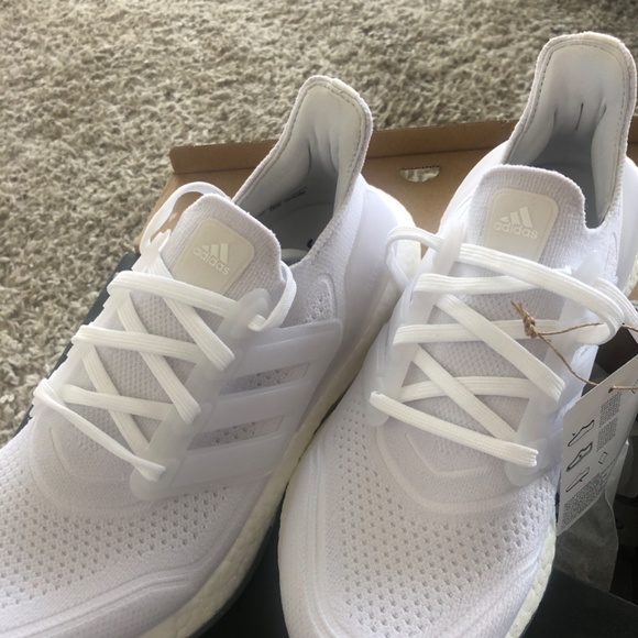 Adidas ULTRABOOST 21 Men’s - size US7 - Picture 4 of 6